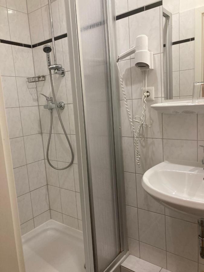 City Hotel Am Kurfuerstendamm Berlin Bagian luar foto