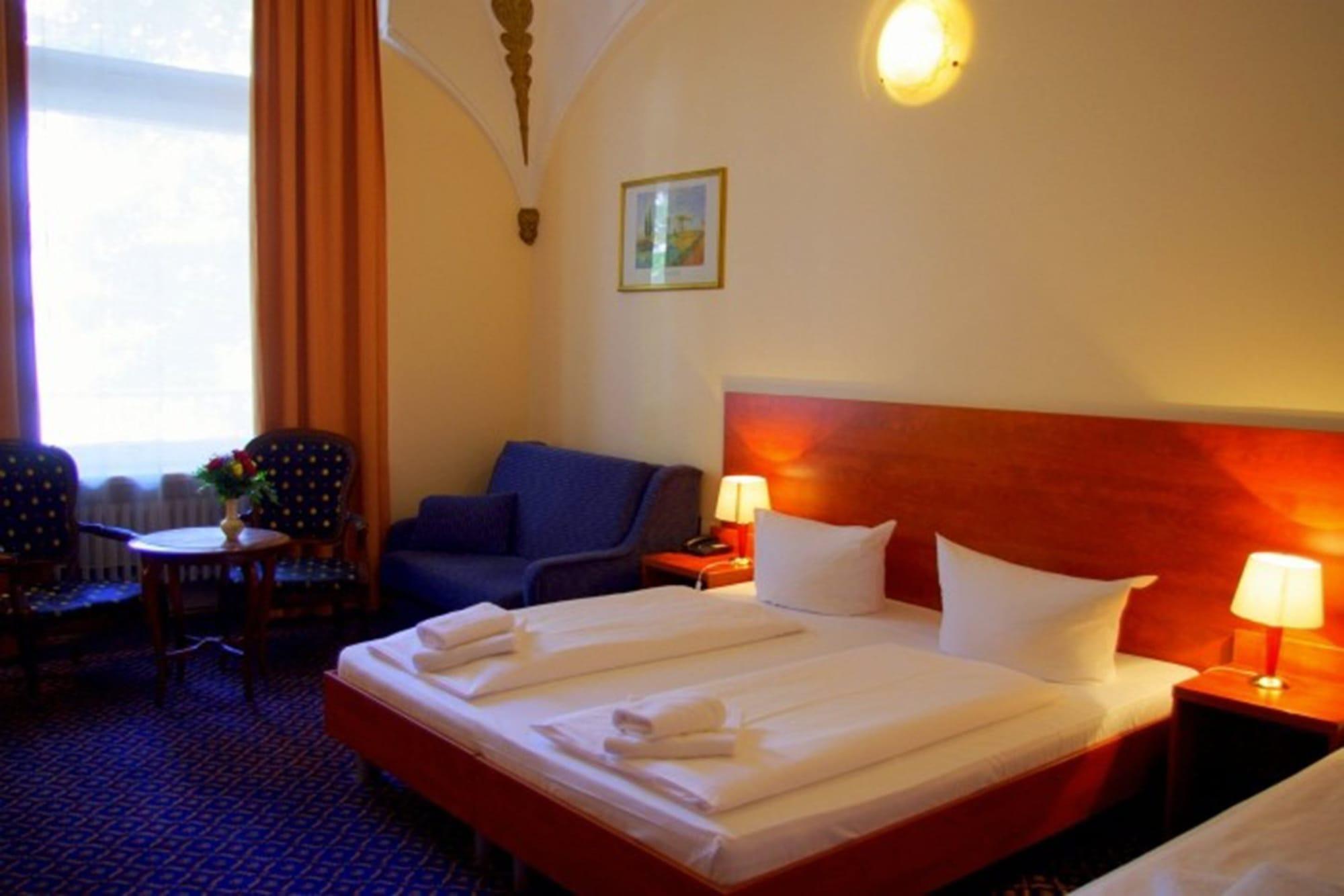 City Hotel Am Kurfuerstendamm Berlin Bagian luar foto
