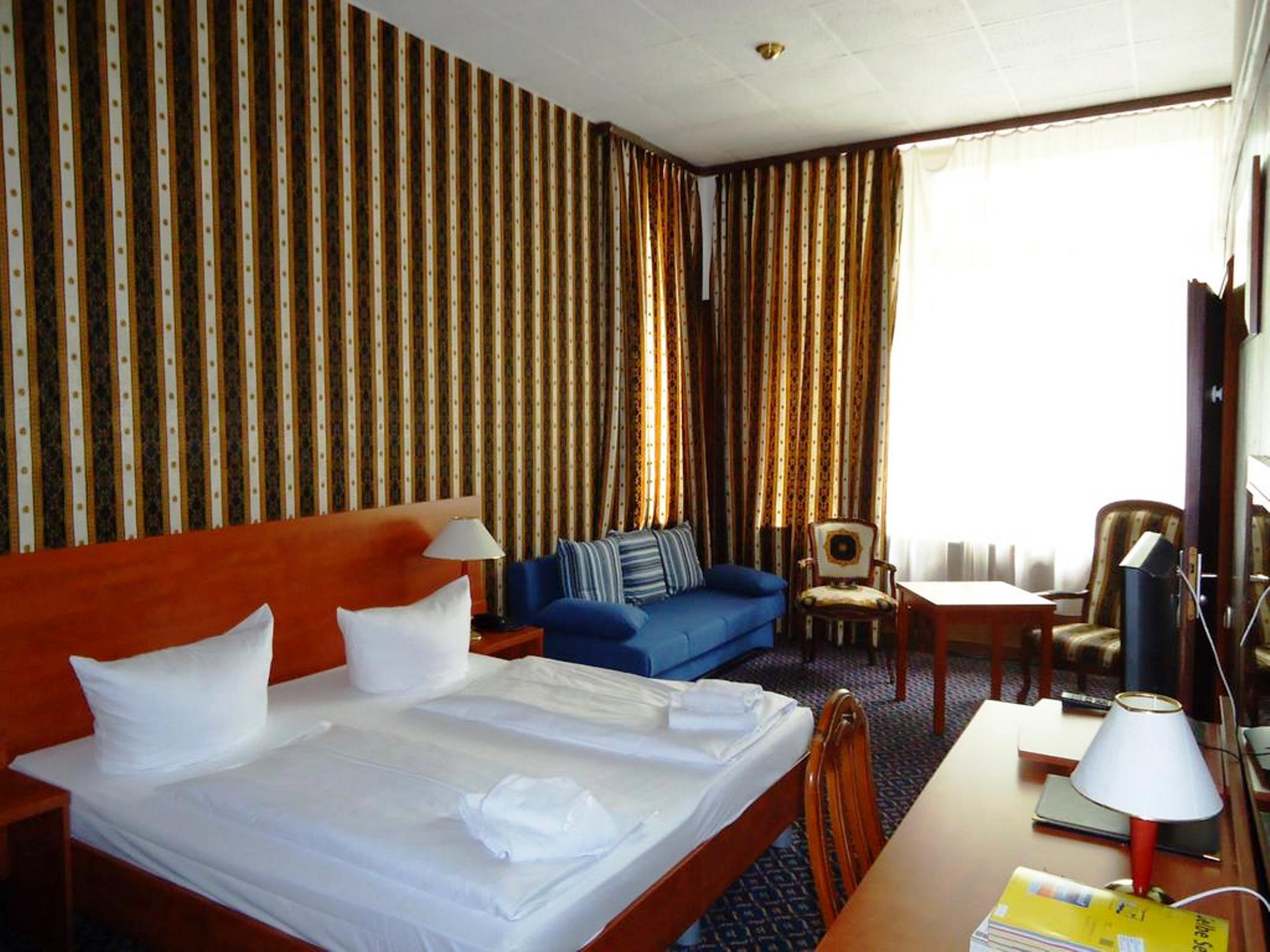 City Hotel Am Kurfuerstendamm Berlin Bagian luar foto