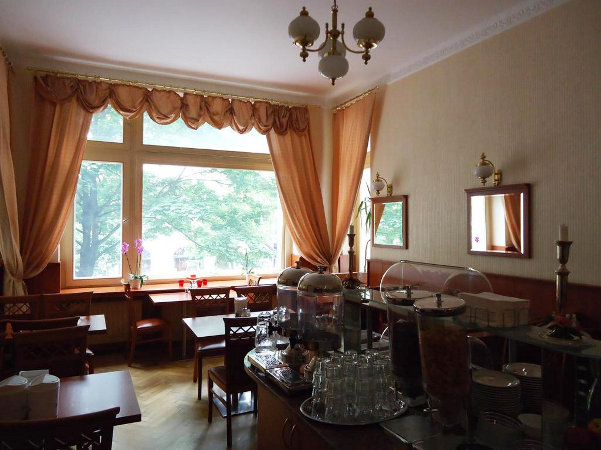 City Hotel Am Kurfuerstendamm Berlin Bagian luar foto
