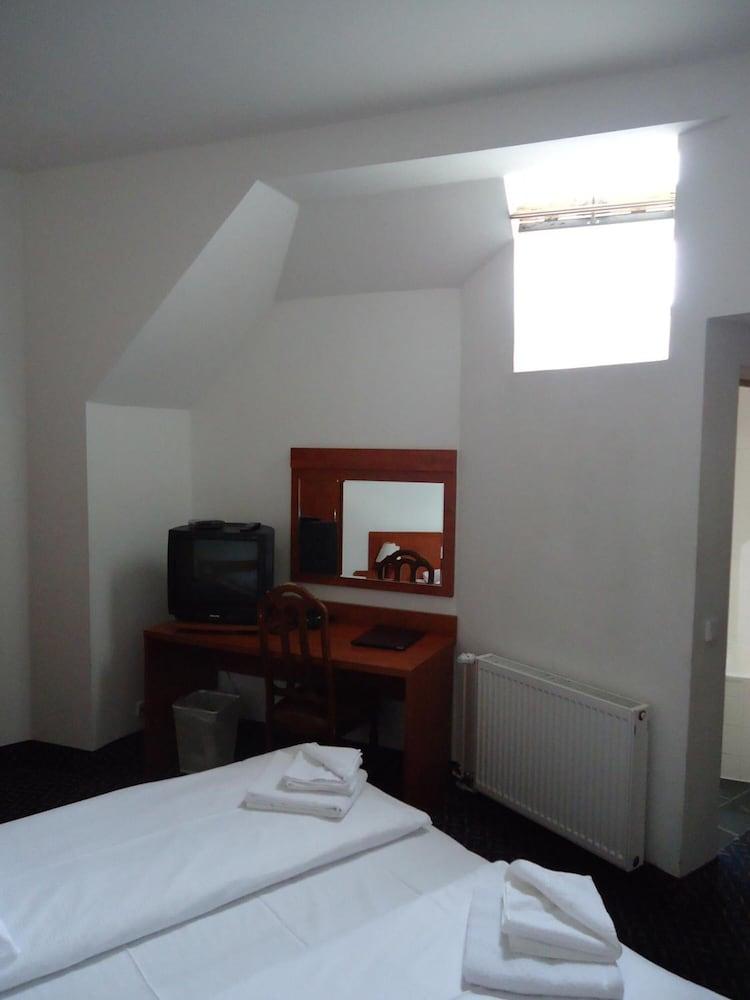 City Hotel Am Kurfuerstendamm Berlin Bagian luar foto