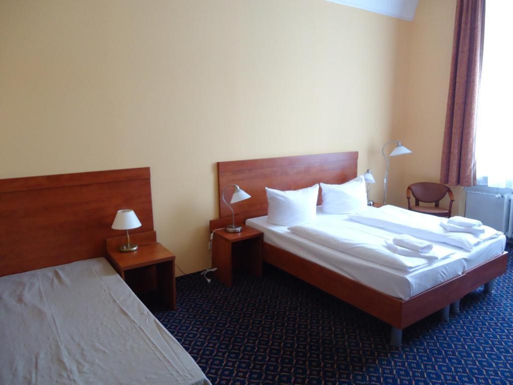 City Hotel Am Kurfuerstendamm Berlin Bagian luar foto